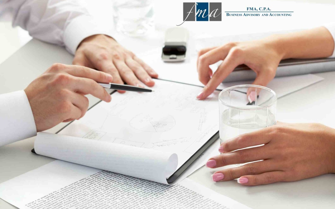Advisory Vs. Consulting: What are the Differences Between Business Consulting and Advising